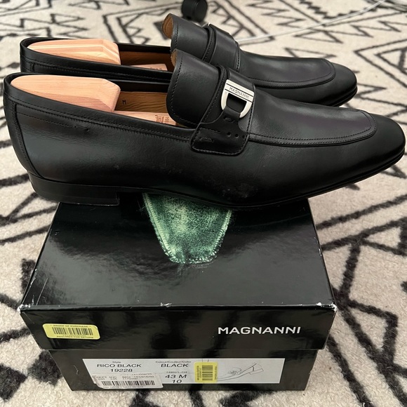 Magnanni Black Buckle Loafer Dress Shoe 10M - Picture 4 of 10